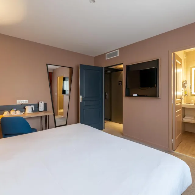 غرفة قياسية بسرير مزدوج، Hotel Ker Lann Aeroport 3/7