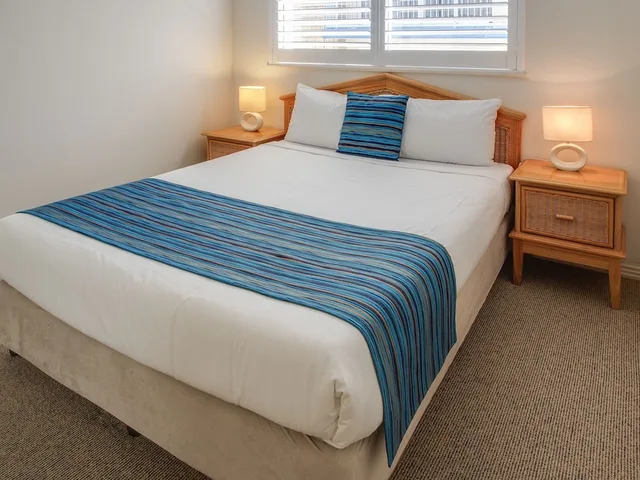 3 Bedrooms, Apartment, 2 Queen and Twin Beds, Water Front، Watermark Resort 2/5