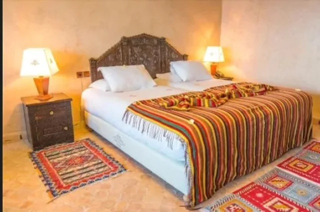 غرفة قياسية بسرير كينج، Riad Mimouna 2/3