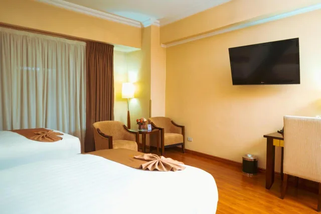 غرفة بسريرين منفصلين، Capital Hotel And Spa 5/7