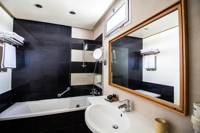 جناح جونيور بشرفة، Le Pietri Urban Hotel 3/3