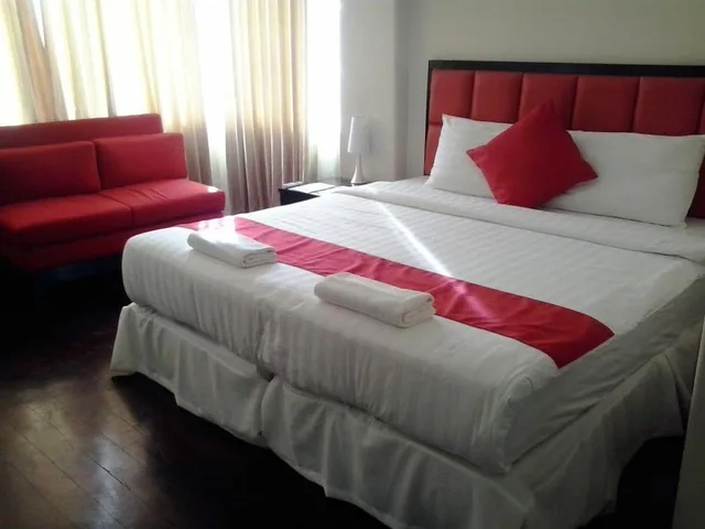 غرفة تنفيذية بسرير كينج، Arabelle Suites 1/3