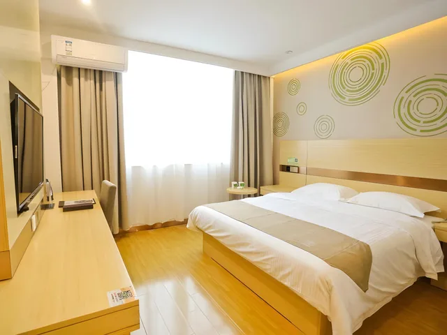 غرفة بسرير كوين، GreenTree Inn Anqing Huaining County Development Zone Duxiu Road 1/1
