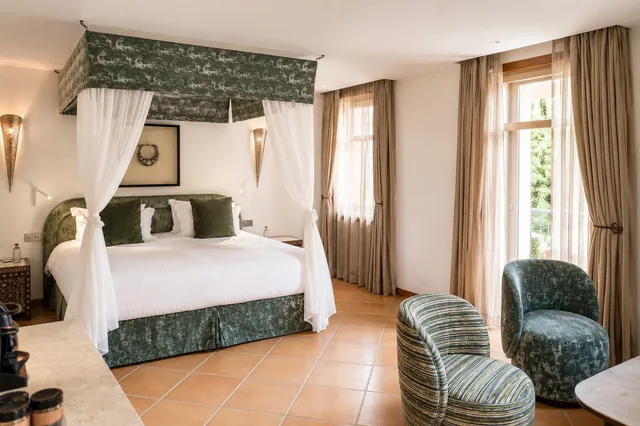 Suite, King Bed, Balcony or Terrace، Miramar Beach Hotel 1/4