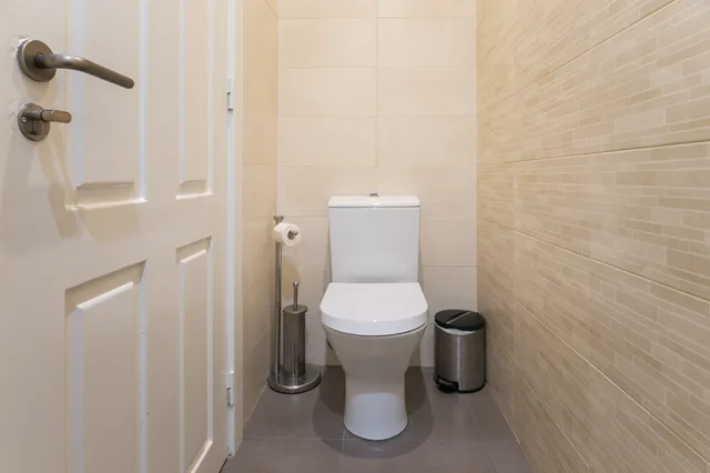 شقة عائلية بسريرين مزدوجين بـ6 غرف نوم مع أريكة، Home Out Rooms and Apartments 9/10