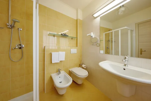 غرفة سوبيريور بسريرين منفصلين وسرير بطابقين، Hotel Royal Village 9/10