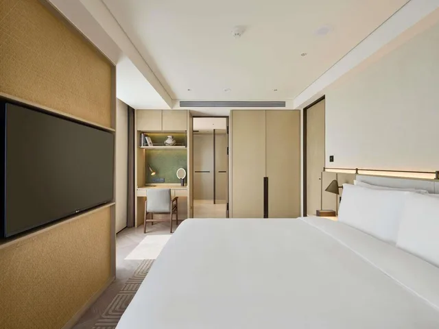 غرفة ديلوكس بسرير كينج، Ming Hotel Nanjing MGallery Collection 1/5