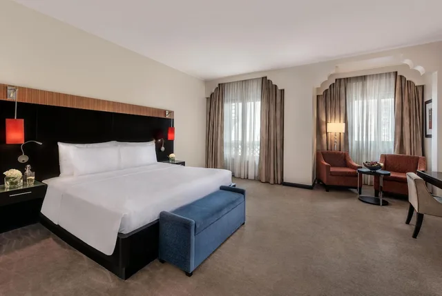 Beach, Deluxe، NH Collection Dubai Ibn Battuta 1/10