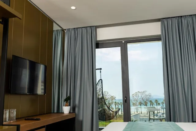 غرفة ثلاثية بإطلالة على المدينة، Ames Hotel & Spa 3/5