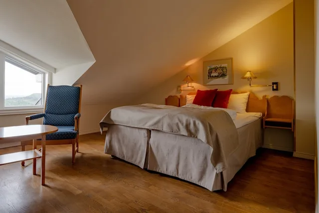 غرفة قياسية بسرير كوين، STOREFJELL RESORT HOTEL 1/5