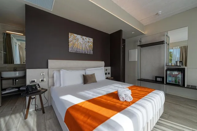 غرفة سوبيريور بسرير مزدوج أو سريرين منفصلين بإطلالة على البحيرة، Vision Hotel 3/10