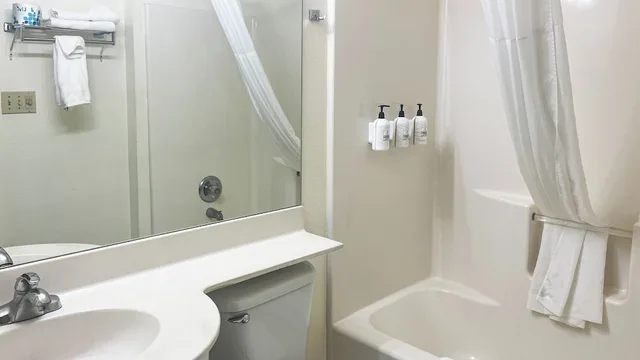غرفة بسريرين كوين، Motel6 Brush CO 4/4