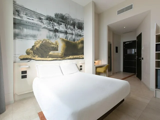 غرفة قياسية بسرير كوين، B&B Hotel Savona 2/10