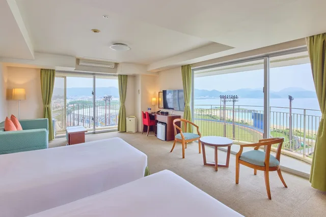 Ocean, Executive, 3 Beds، Hotel Yugaf Inn Okinawa 9/10