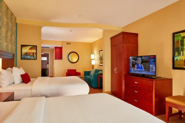 غرفة بسريرين كوين، Courtyard by Marriott San Jose North/Silicon Valley 4/6