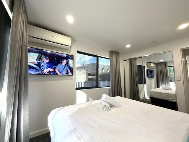 شقة بسرير كينج وسرير فردي بغرفة نوم واحدة، Southport Motel & Apartments 1/10
