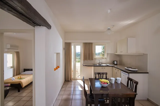 شقة بثلاثة أسرّة بغرفة نوم واحدة، Ourania Apartments 3/8