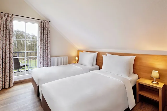 فيلا كومفورت بستة أسرّة، Lindner Hotel Nurburgring Ferienpark, Part of Jdv by Hyatt 1/3