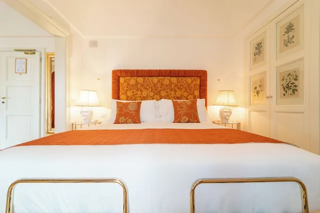 Luxury, Suite, King Bed, Park View, 2 Bathrooms، Relais Villa San Martino 2/5