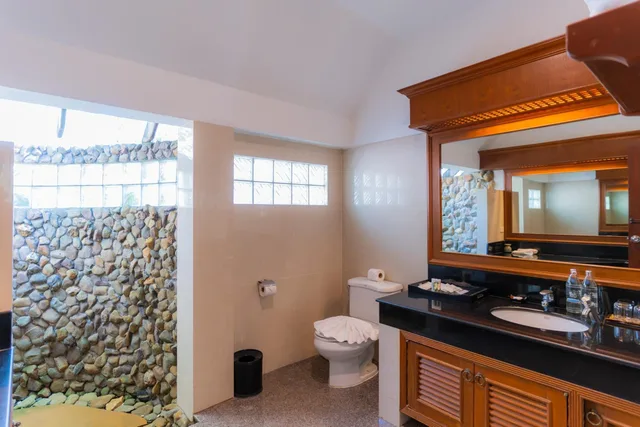 Hot Spring Pool Villa، The Hotspring Beach Resort and Spa 3/4