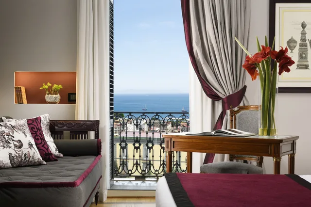 غرفة ديلوكس بسرير كينج بإطلالة على البحر، Grand Hotel Parkers 4/4