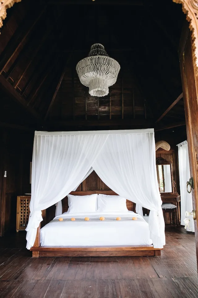 Romantic, Villa, King Bed, White Tortoise Eco Villas 7/10