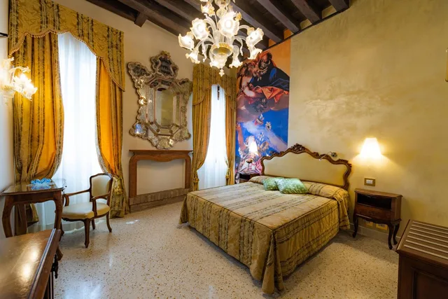 Deluxe, Double Bed, Square View، Scandinavia Hotel Venice 5/10