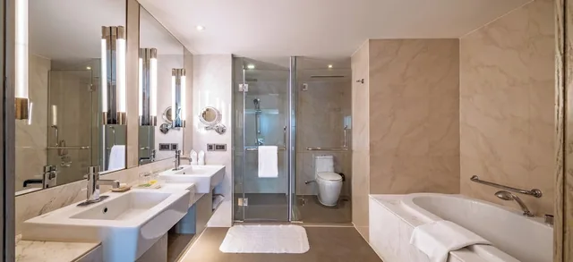 غرفة بسرير كينج بإطلالة على المدينة بغرفة نوم واحدة، Holiday Inn Kunming City Centre 6/8