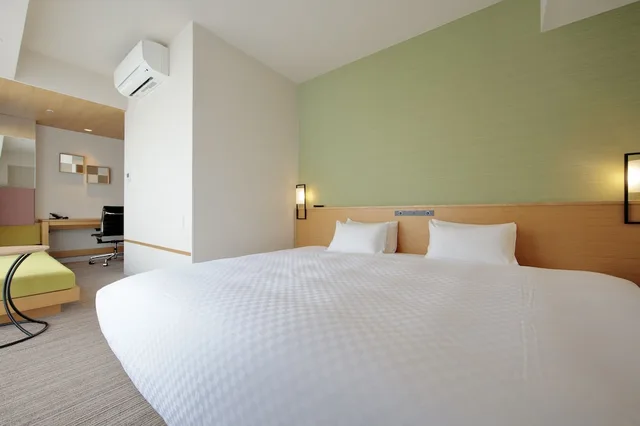غرفة ديلوكس بسرير كينج، Candeo Hotels Hiroshima Hatchobori 2/3