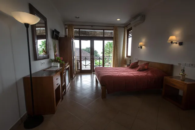 غرفة سوبيريور بسرير مزدوج بإطلالة جزئية على البحر، Ecosfera Hotel 4/9