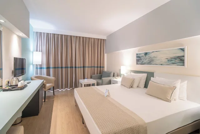 غرفة عائلية بسرير كوين وسريرين منفصلين، Arcanus Hotels Sorgun 8/10