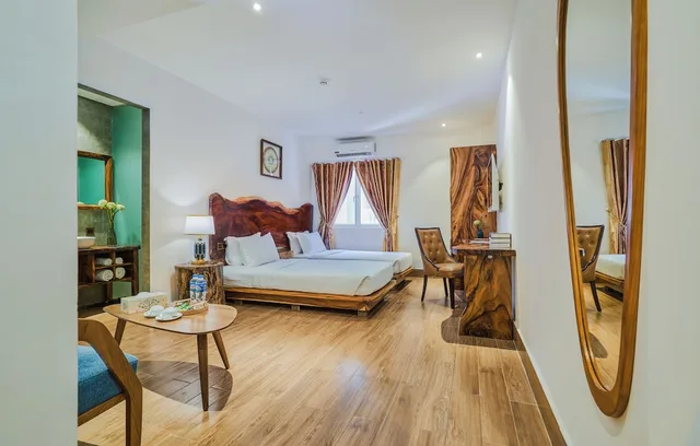 Sky, Double Bed، Sky Gem Hotel - Ben Thanh 2/9