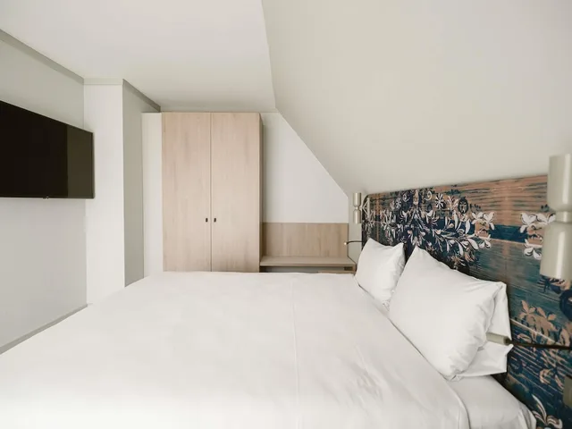جناح بسرير كينج مع أريكة، Mercure Sibiu Arsenal 5/9