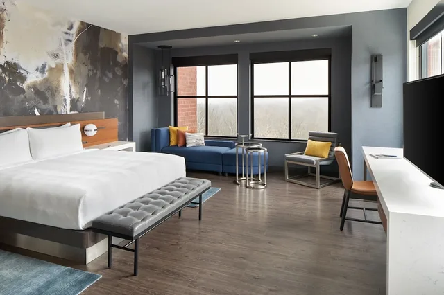 غرفة ديلوكس ركنية بسرير كينج، Marriott Owings Mills Metro Centre 1/2