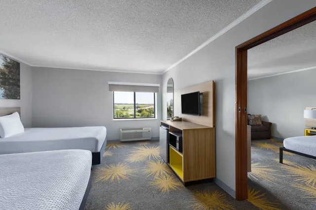 جناح بسريرين كوين، Days Inn & Suites By Wyndham Kansas City South 1/2
