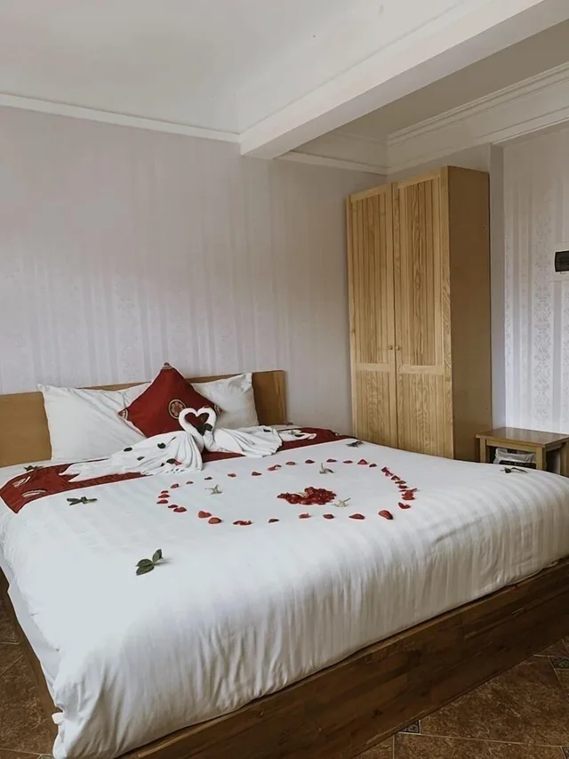 Deluxe, Double Bed, Hanoi Central Park Hotel 4/7