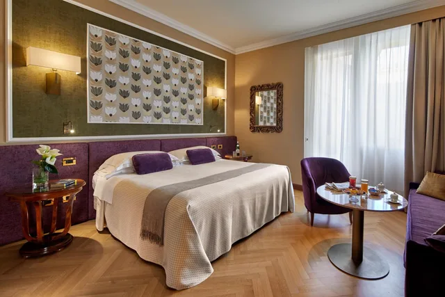 Superior, Triple, Sofa, Hotel Accademia Verona 7/10