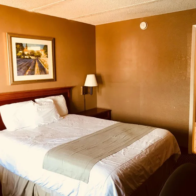غرفة بسرير كوين للمدخنين لذوي الإعاقة، Americas Best Value Inn Laredo 1/6