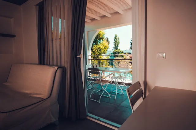 2 Bedrooms, Family, Apartment, Twin Beds, 2 Bathrooms, Sofa, Garden Area، Muskebi Apart 8/10