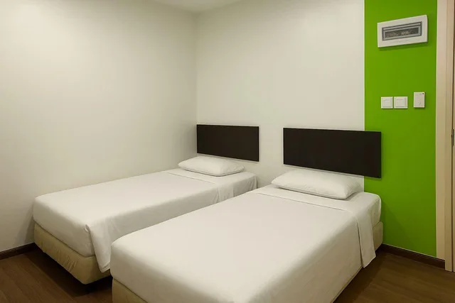 غرفة بريميوم مفردة بسريرين منفصلين، Apple Inn Hotel 1/1