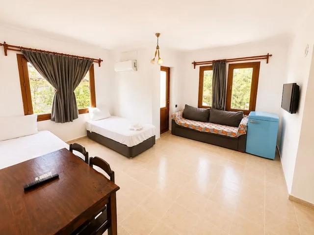 1 Bedroom, Family, Apartment, Double and Twin Beds, Kilim Hotel 9/10