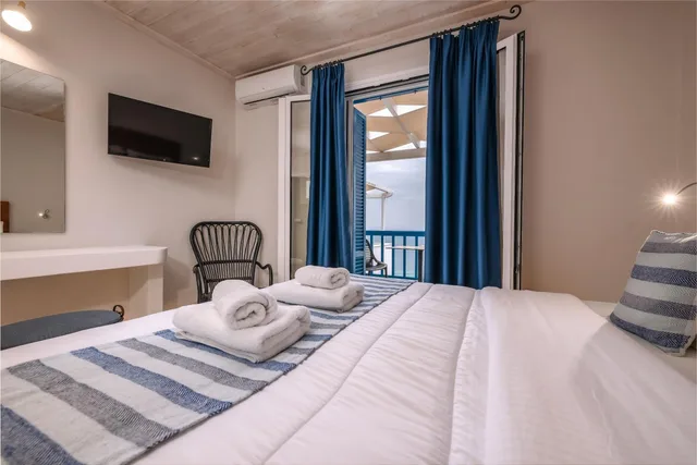 جناح بإطلالة على البحر، Blue Bay Resort Village 4/10