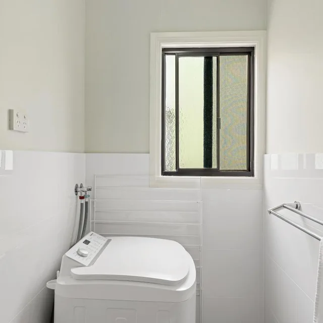 3 Bedrooms, Beach, Deluxe, Cabin, Discovery Parks - Adelaide Beachfront 6/10