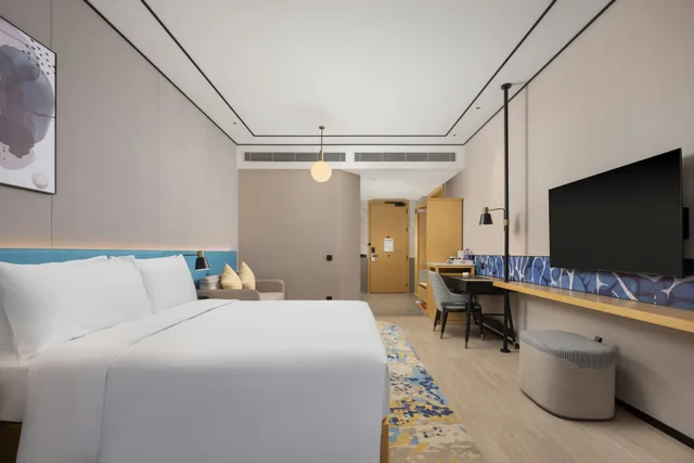 غرفة بسرير كينج لذوي الإعاقة، Hilton Garden Inn Zhoukou Huaiyang 2/4