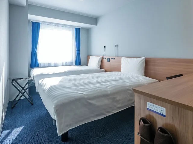 Hollywood, Twin Beds, Smoking، Toyoko Inn Nagasaki Ekimae 2/2