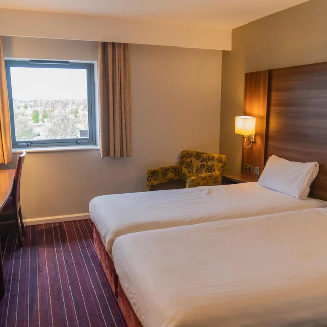 غرفة بسرير فردي، Days Inn by Wyndham Wetherby 1/7