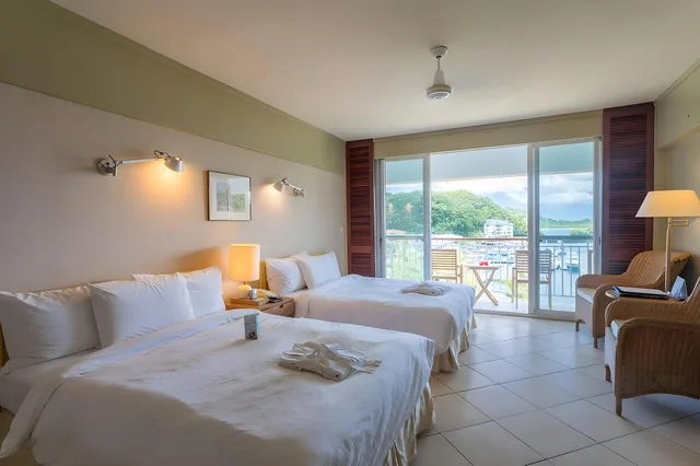 Deluxe, Palau Royal Resort 1/2