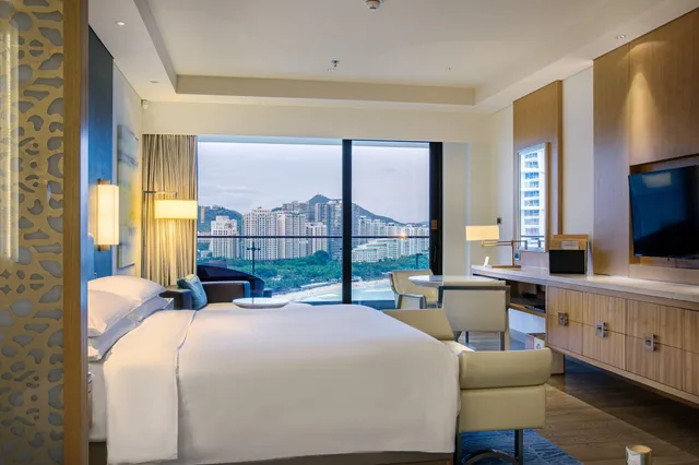 Room, King Bed, Partial Ocean View, Jw Marriott Hotel Sanya Dadonghai Bay 5/10