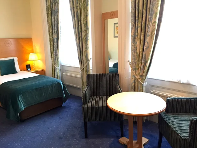 غرفة ديلوكس بسريرين منفصلين وسرير كينج، The Windermere Hotel 4/10