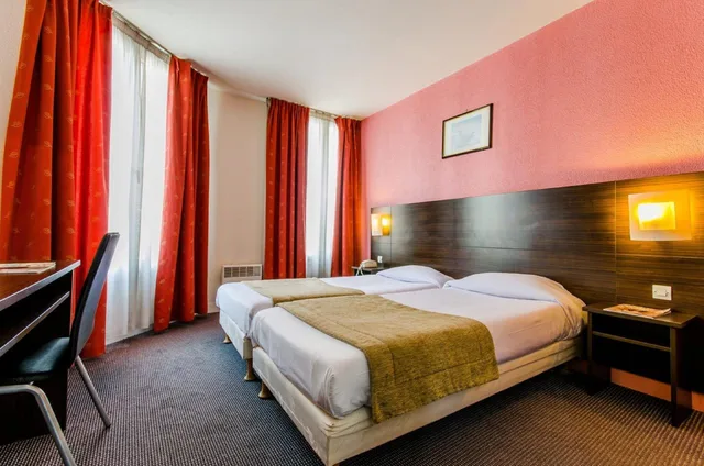 غرفة بسريرين منفصلين، Hotel Arc Paris Porte D Orleans Formerly Kyriad Paris Sud Porte D Orl Ans 7/10